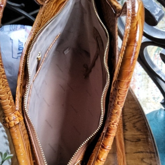 🌻EUC Brahmin Elaine Bag - Picture 4 of 14